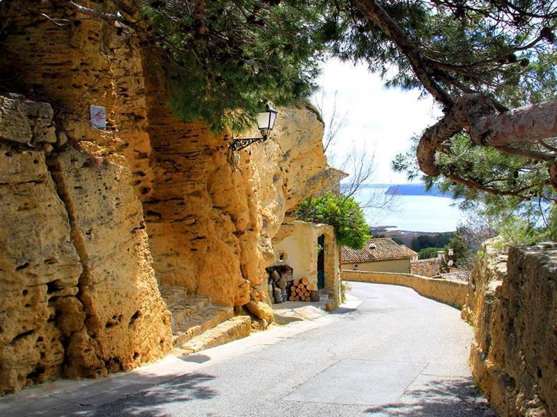 La Palmeraie Istres Exteriör bild